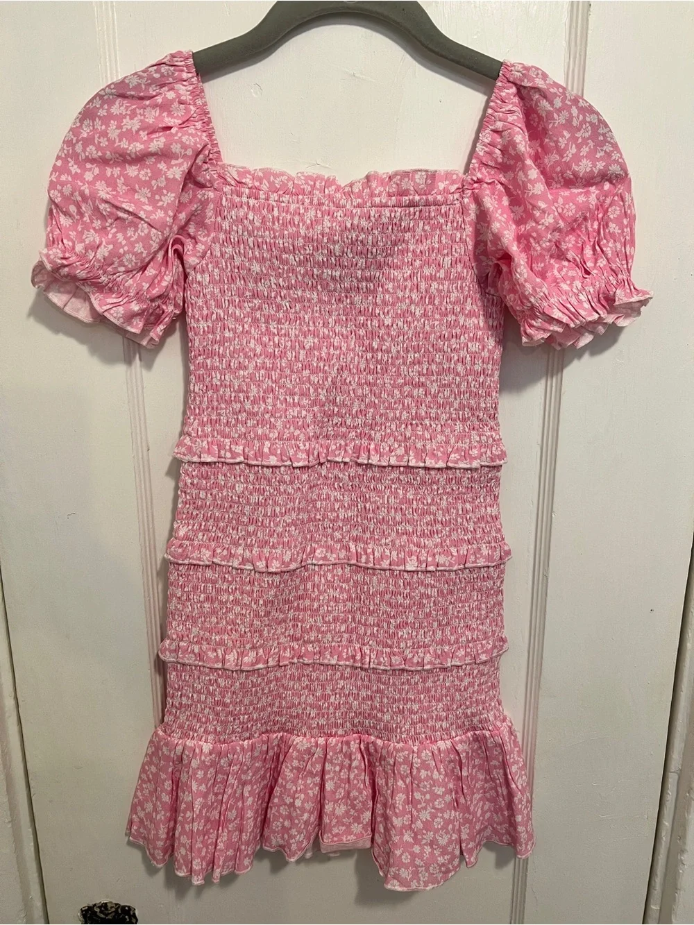 KATIE J NYC Girls' Laila Puff Sleeve Tiered Smocked Dress Pink and White Tween